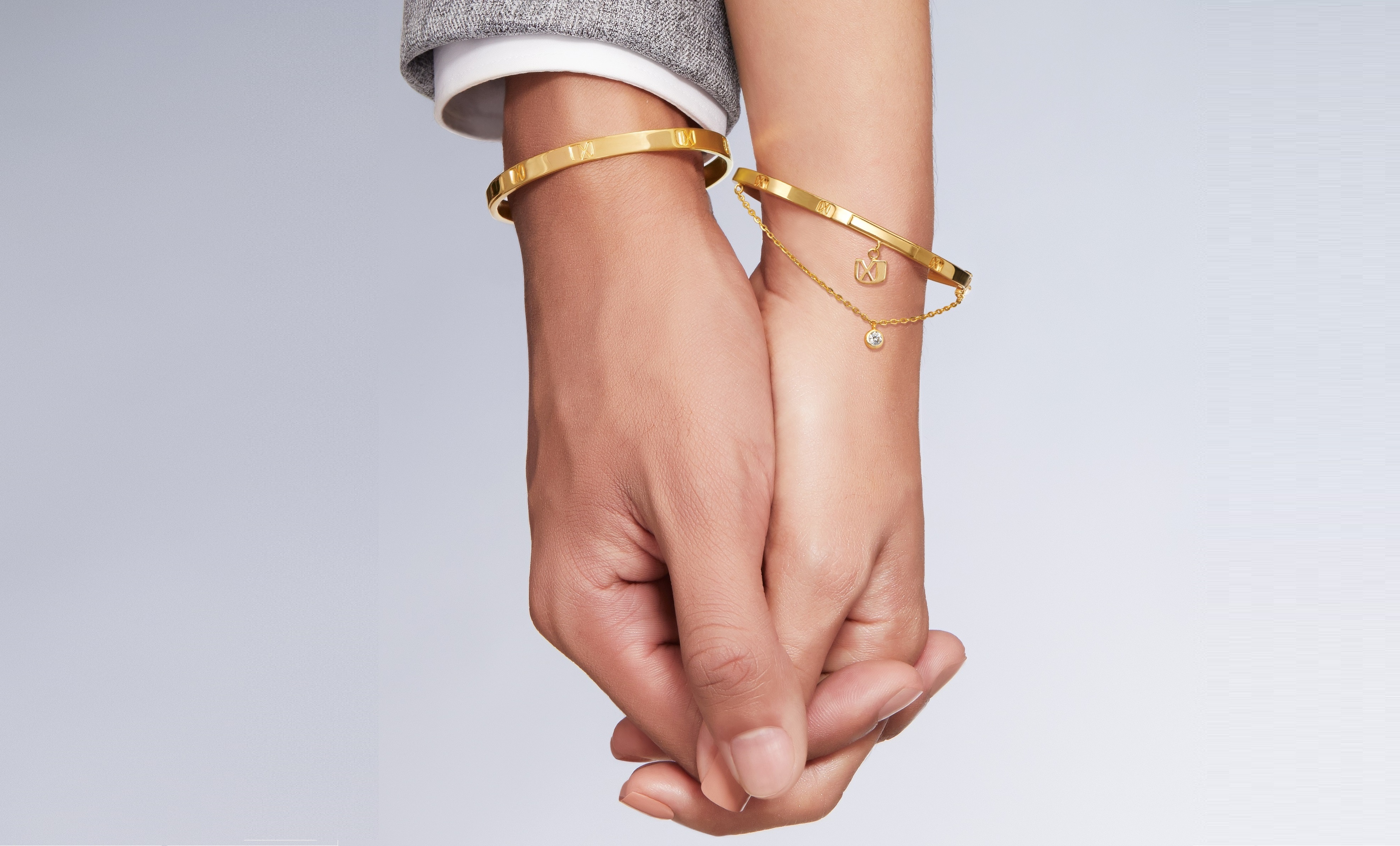 Bi quyet 'khoa tim' mua yeu bang trang suc doi hinh anh