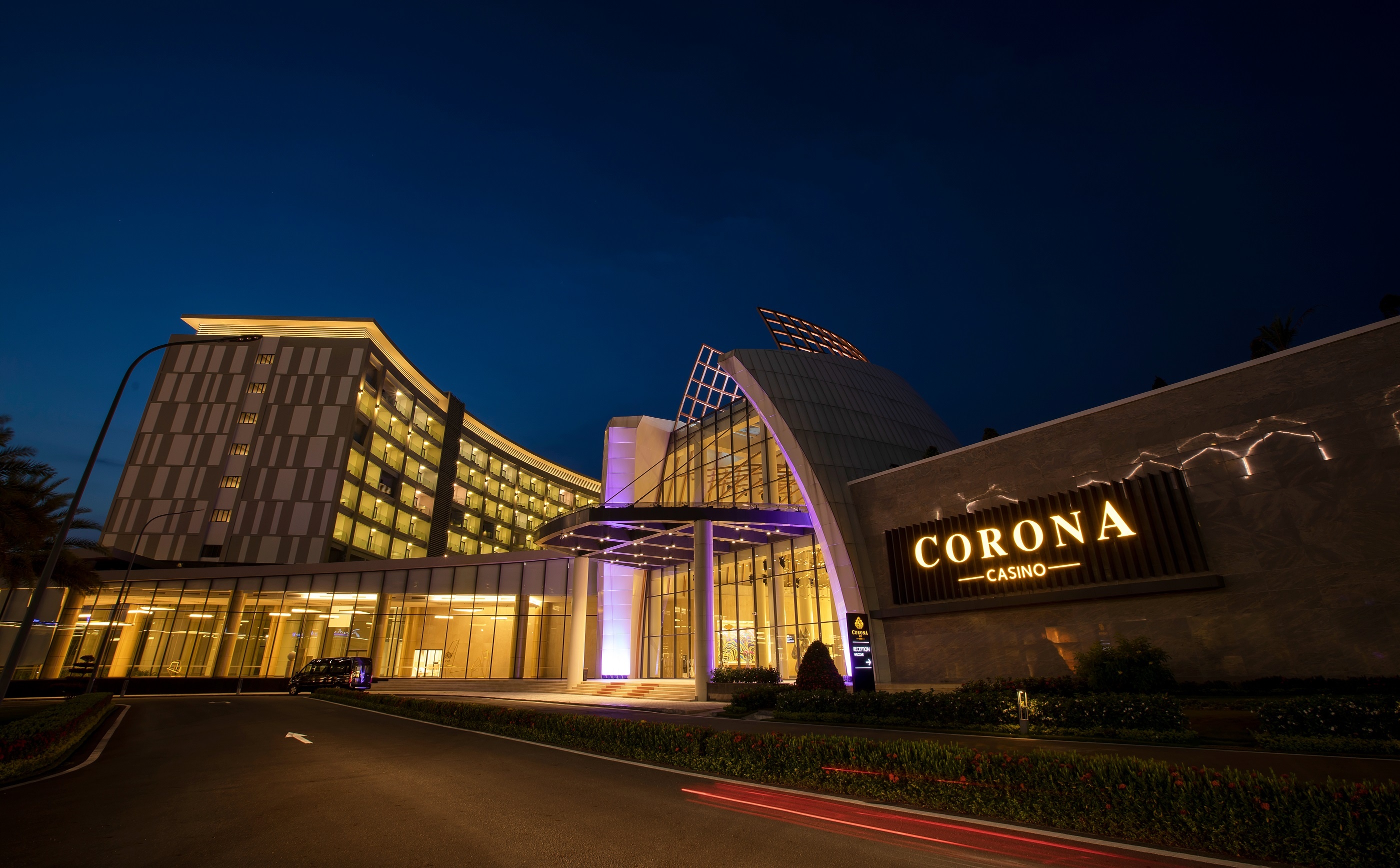 Corona Casino anh 1