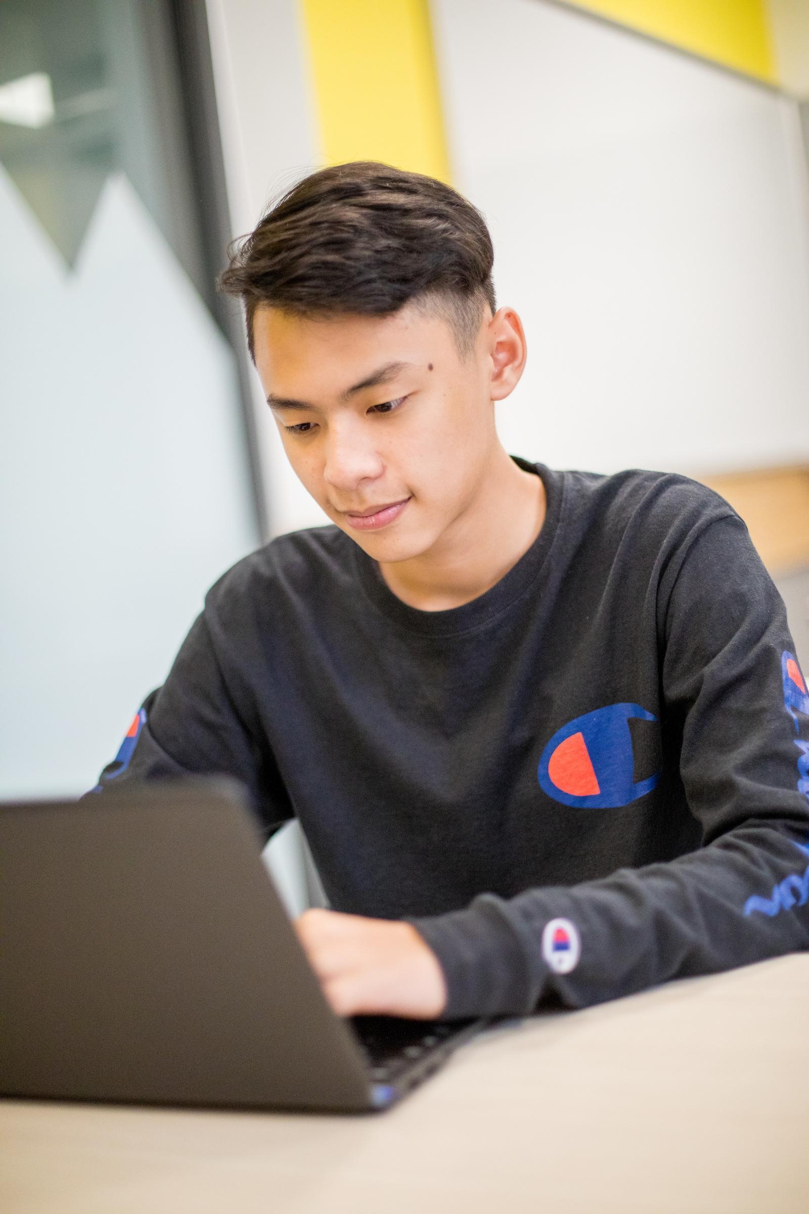 Học trực tuyến ảnh 2 Hoc truc tuyen anh 2