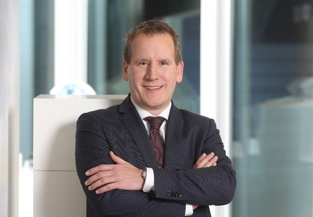 Lanh dao Schott AG: 'Chung toi se tang cuong bao ve nguoi tieu dung' hinh anh