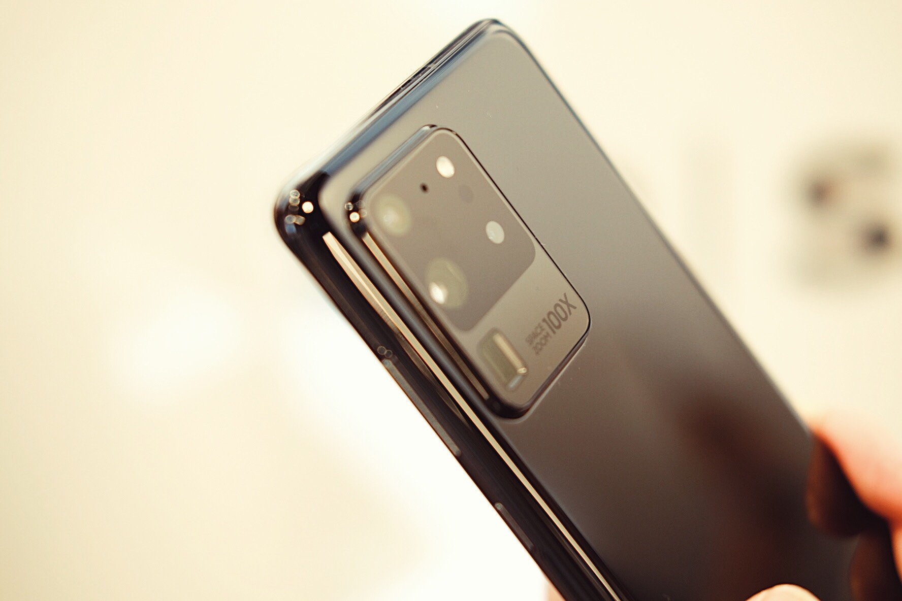 Galaxy S20 ra mat tai VN, camera 108 MP zoom 100x la diem nhan hinh anh