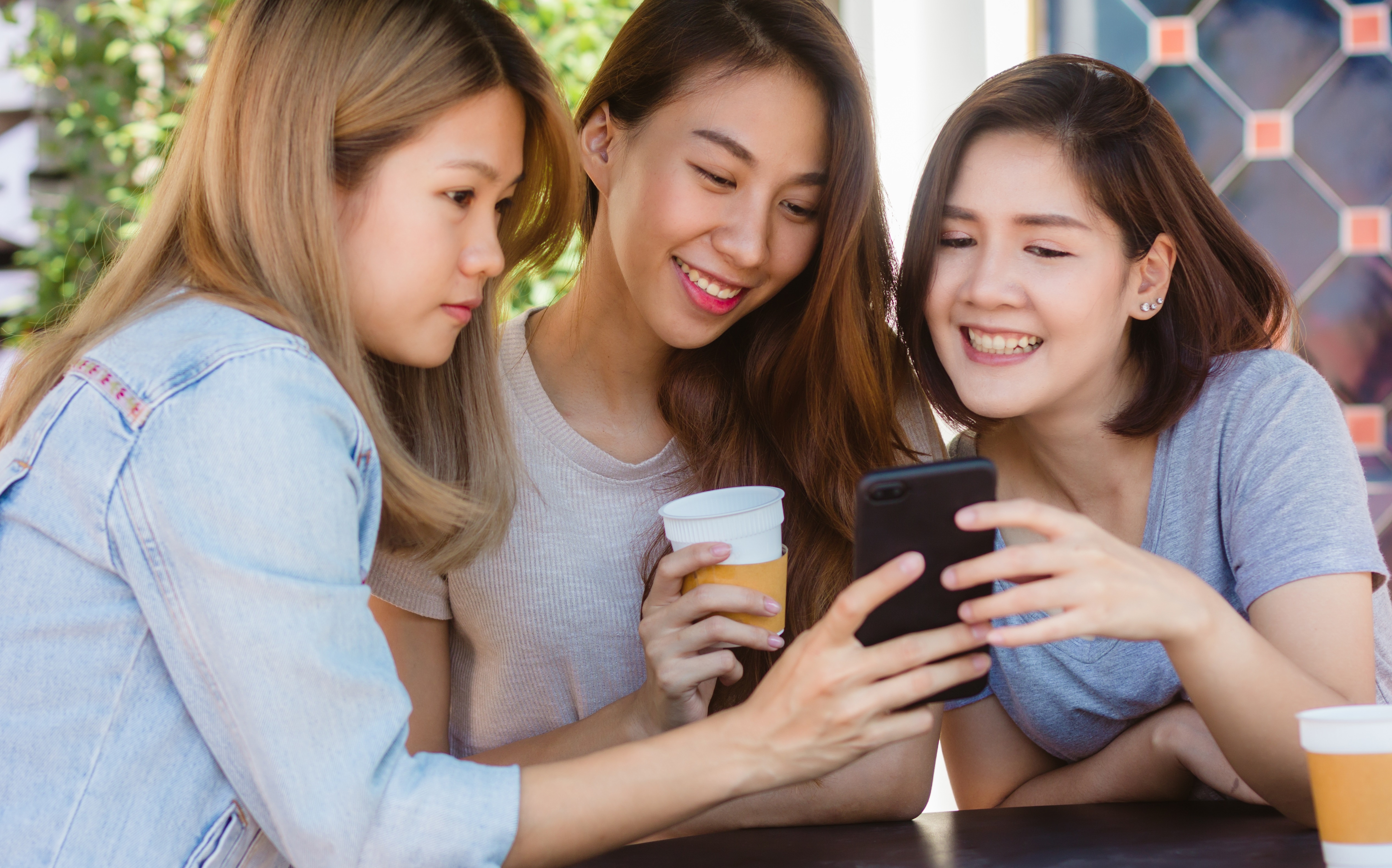 San chuot 5 chi vang - thu vui moi cua gioi tre Viet trong mua dich hinh anh