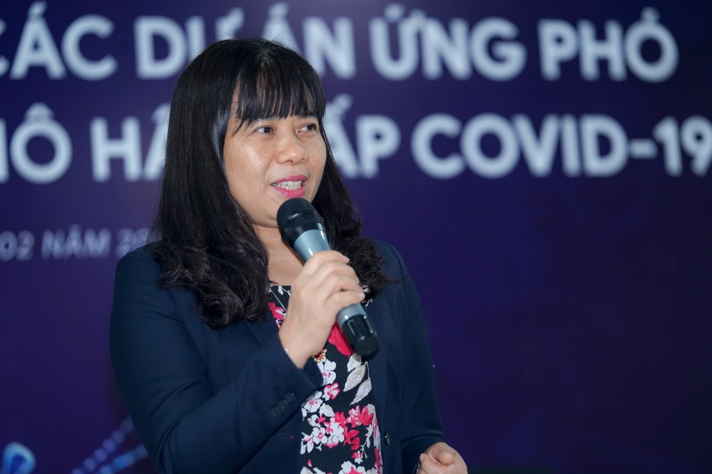 Gioi khoa hoc Viet 'tuyen chien' voi dai dich Covid-19 hinh anh