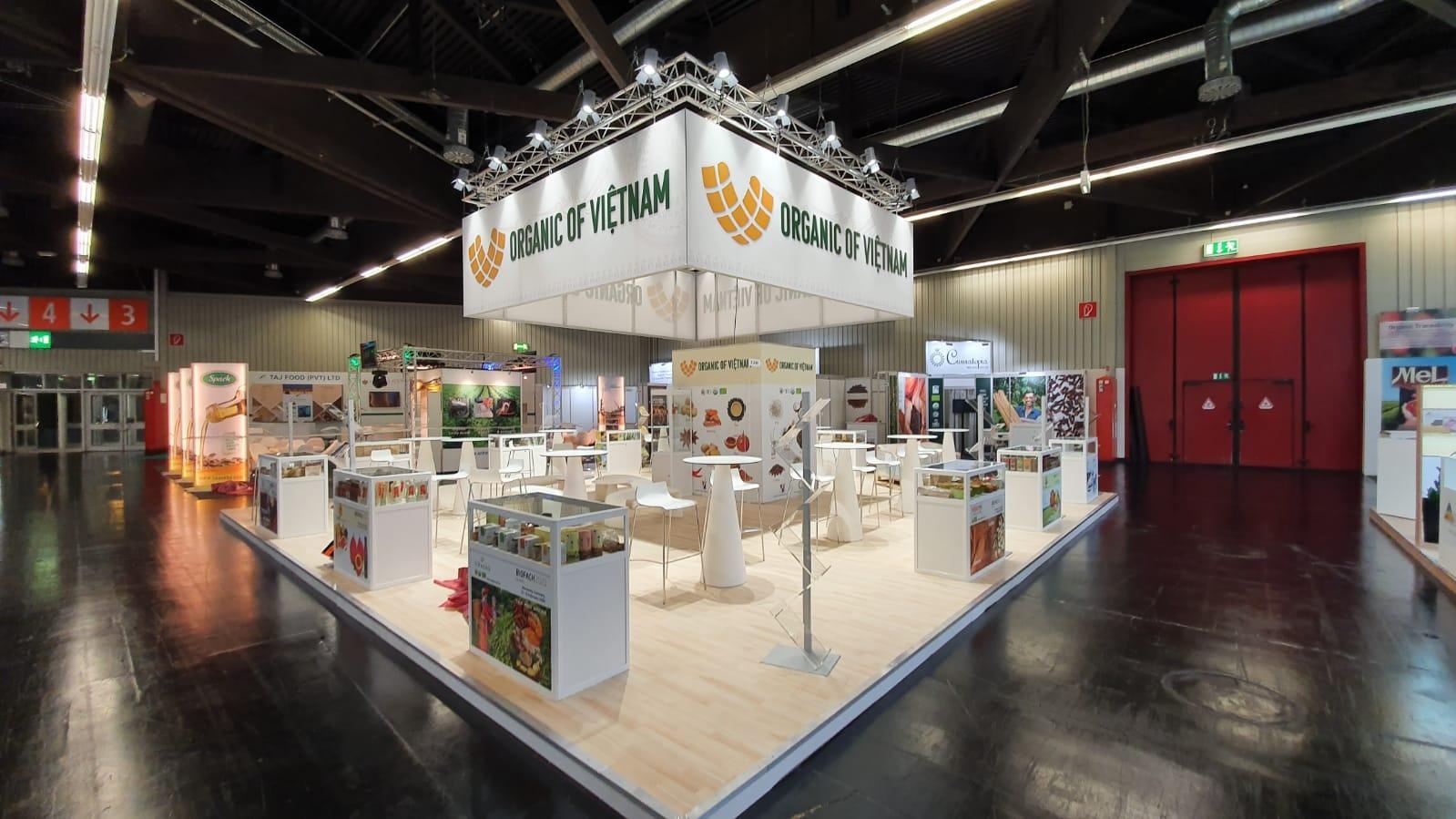 Doanh nghiep VN chuan bi ky cang truoc khi hiep dinh EVFTA co hieu luc hinh anh