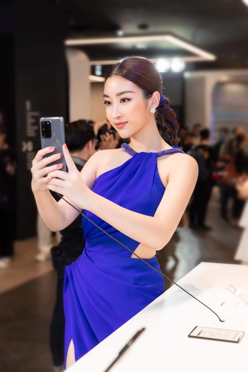 Hoa hau Do My Linh anh 2