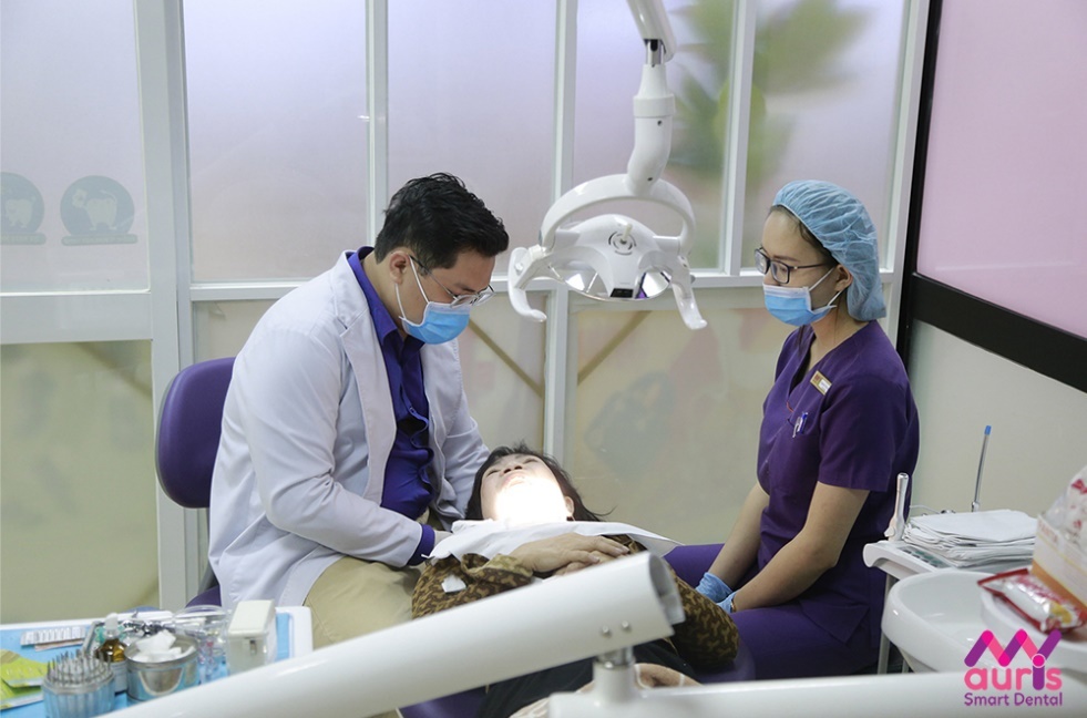 Nha khoa ap dung cong nghe 4.0 vao dich vu tham my hinh anh