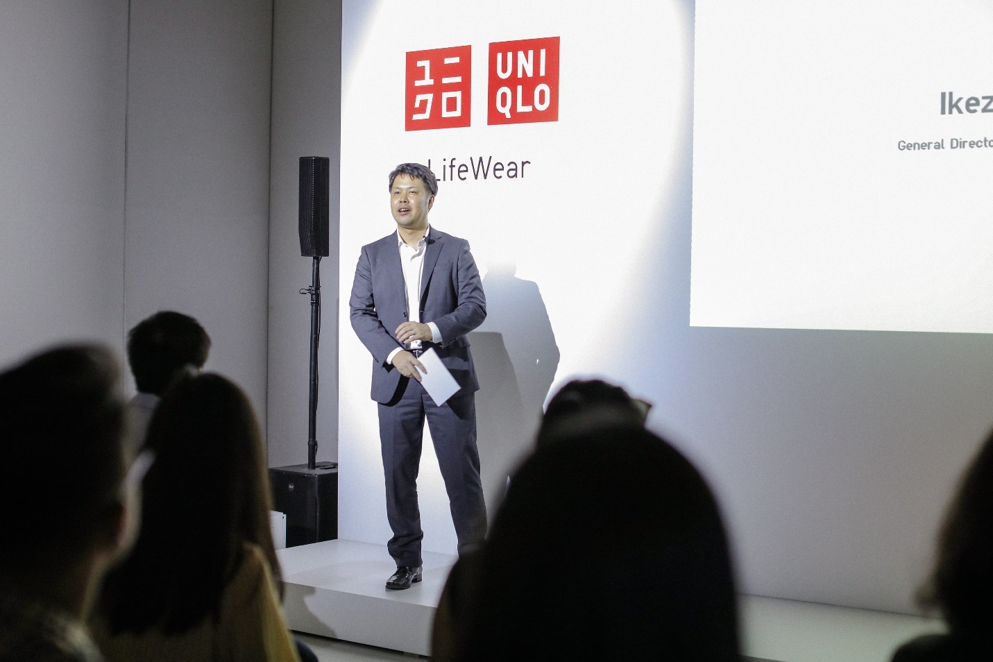 Uniqlo anh 1