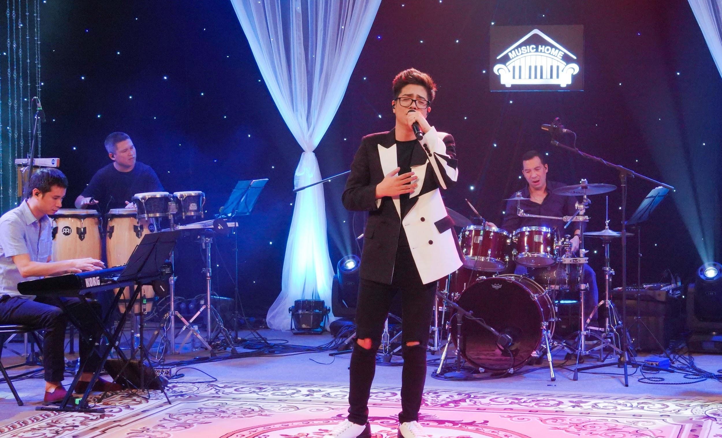 Truyen hinh FPT anh 3