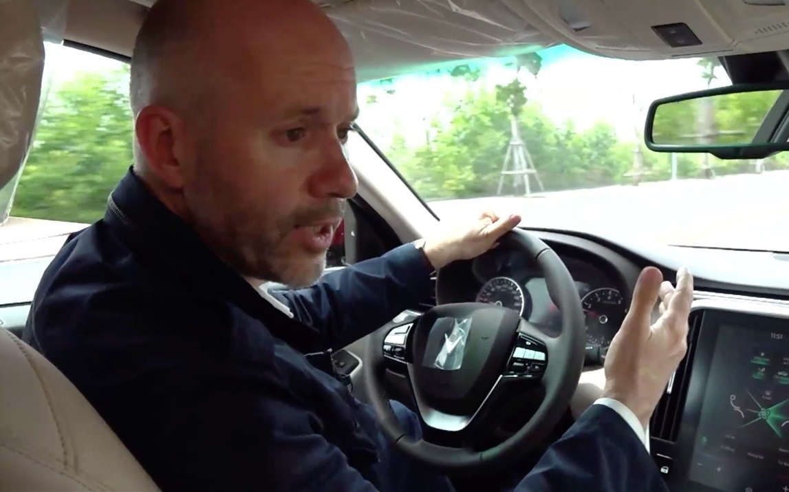 Dai THQG Thuy Si khang dinh VinFast la diem nhan cua kinh te Viet Nam hinh anh