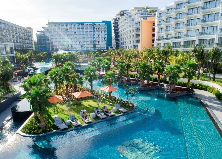 Ghe Premier Residences Phu Quoc Emerald Bay tri an phai dep thang 3 hinh anh