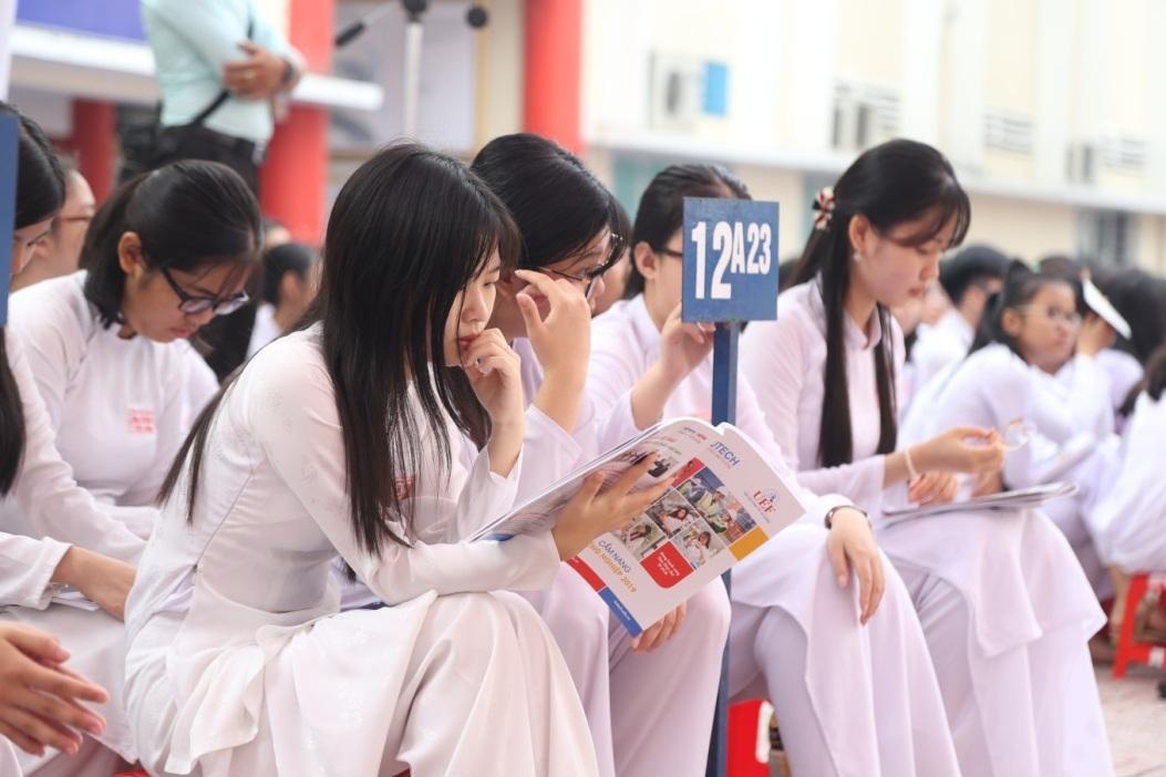 xet tuyen hoc ba anh 1