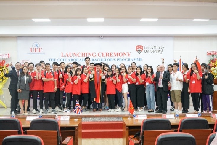 Cu nhan chuong trinh Anh Quoc tai UEF anh 1