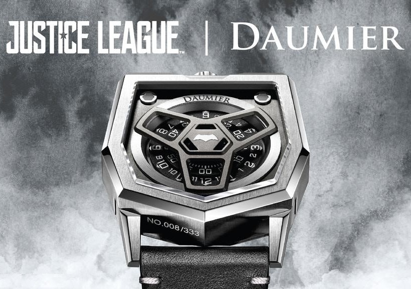 Dong ho Daumier Justice League ban gioi han len ke The Gioi Di Dong hinh anh