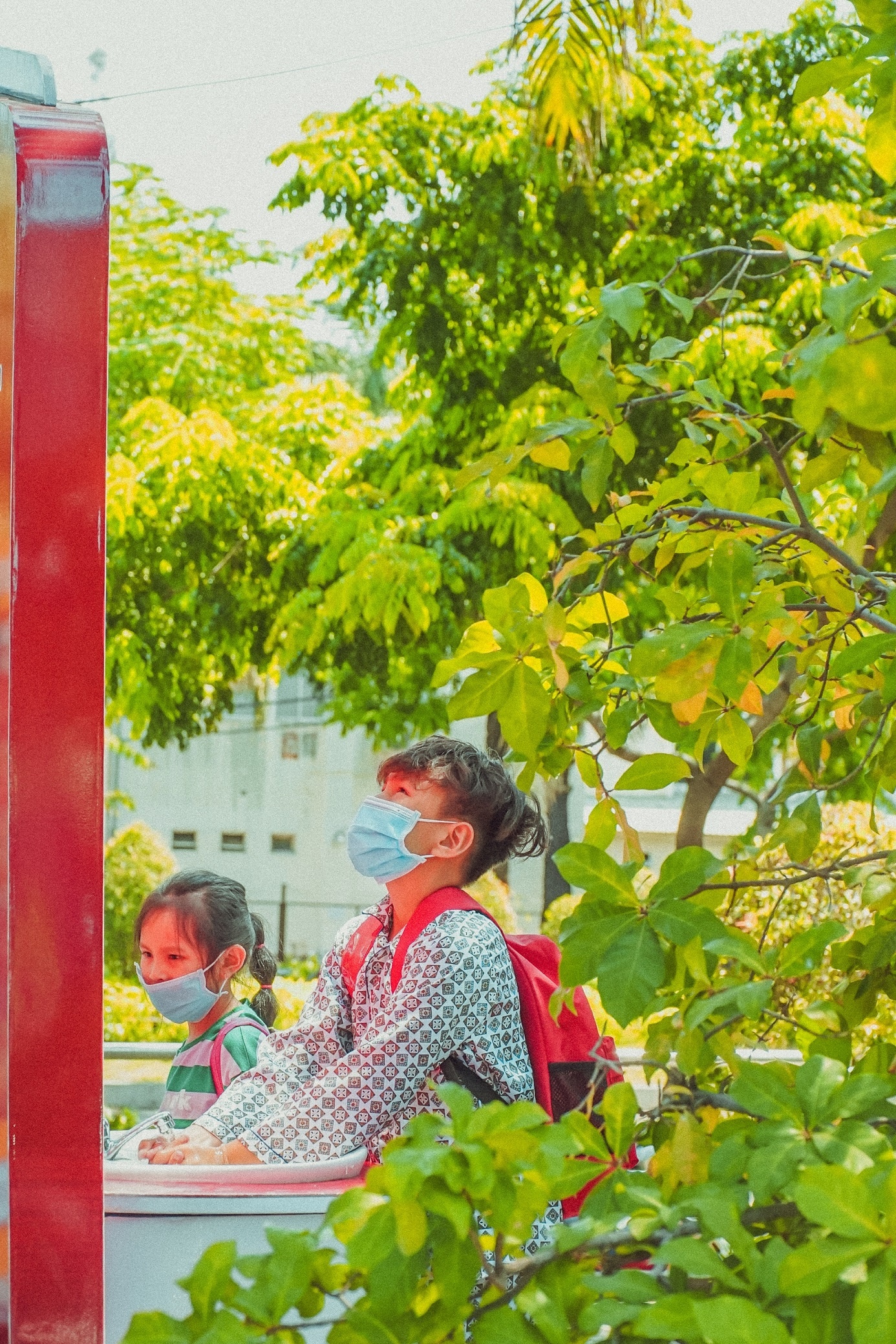 tram rua tay gia chien,  Chi Pu anh 2
