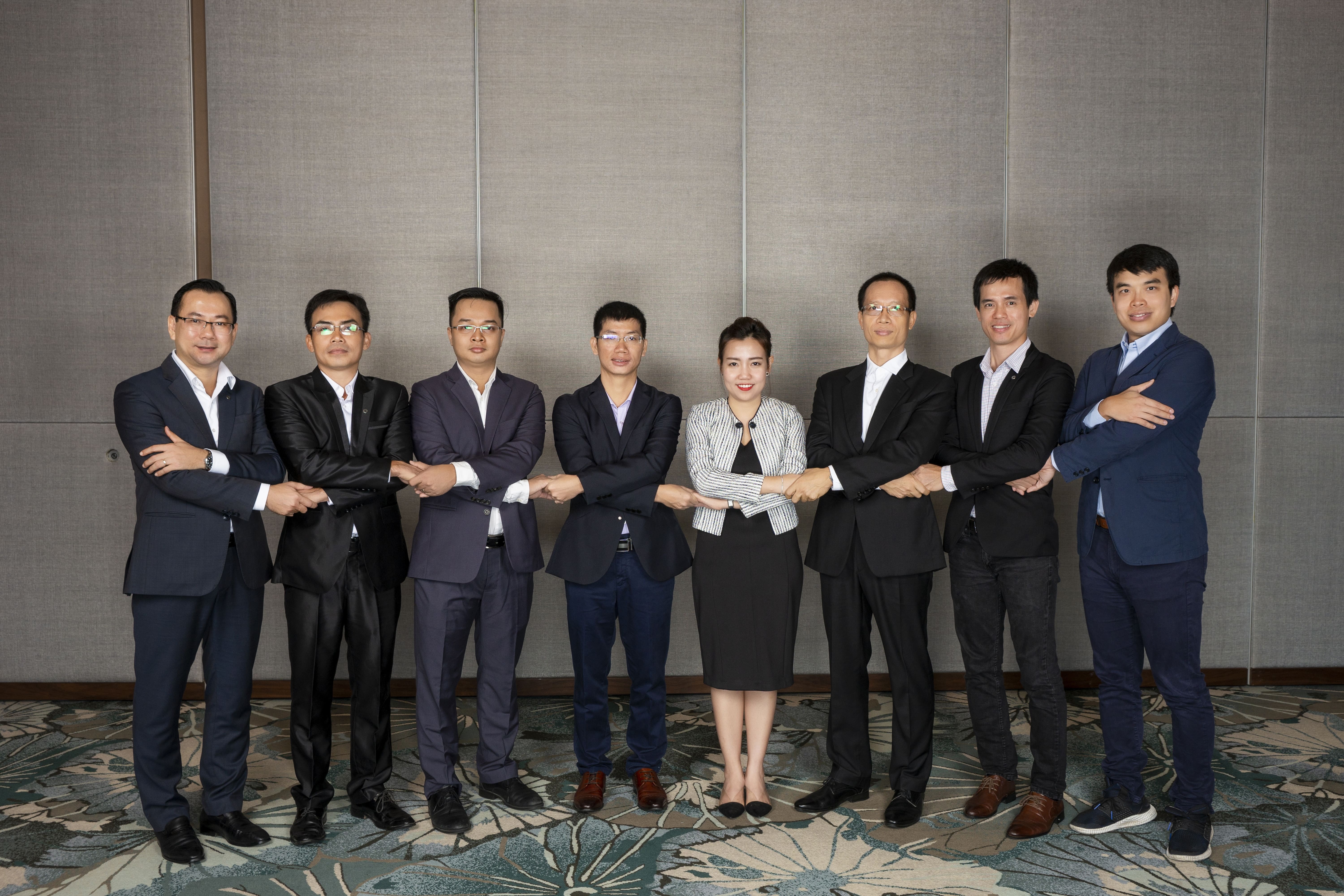 Schindler Viet Nam anh 3