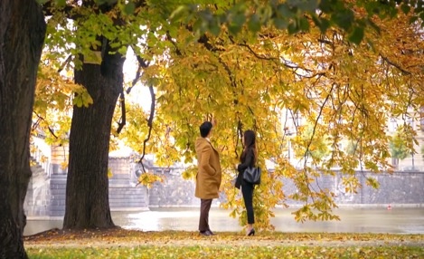 Ngam nhung khuon hinh chau Au lang man trong 'Tinh yeu va tham vong' hinh anh