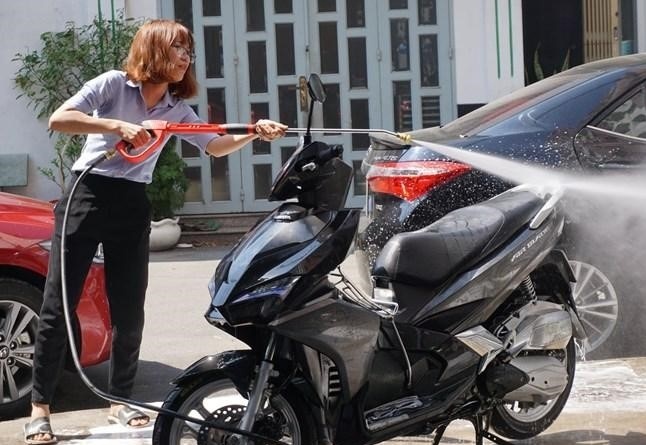 Tim hieu cac loai may rua xe chuyen dung hinh anh