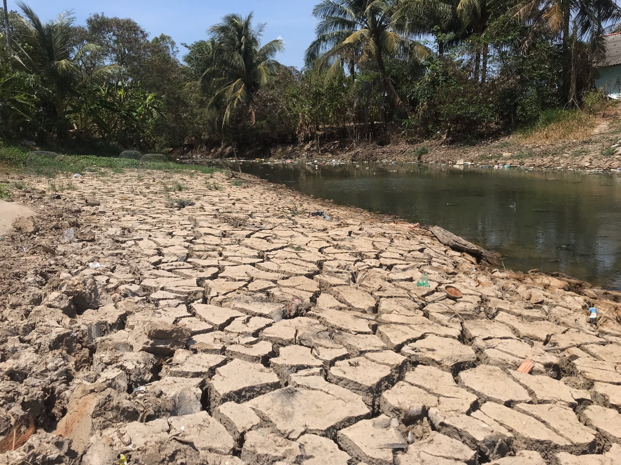 may loc nuoc lo anh 1