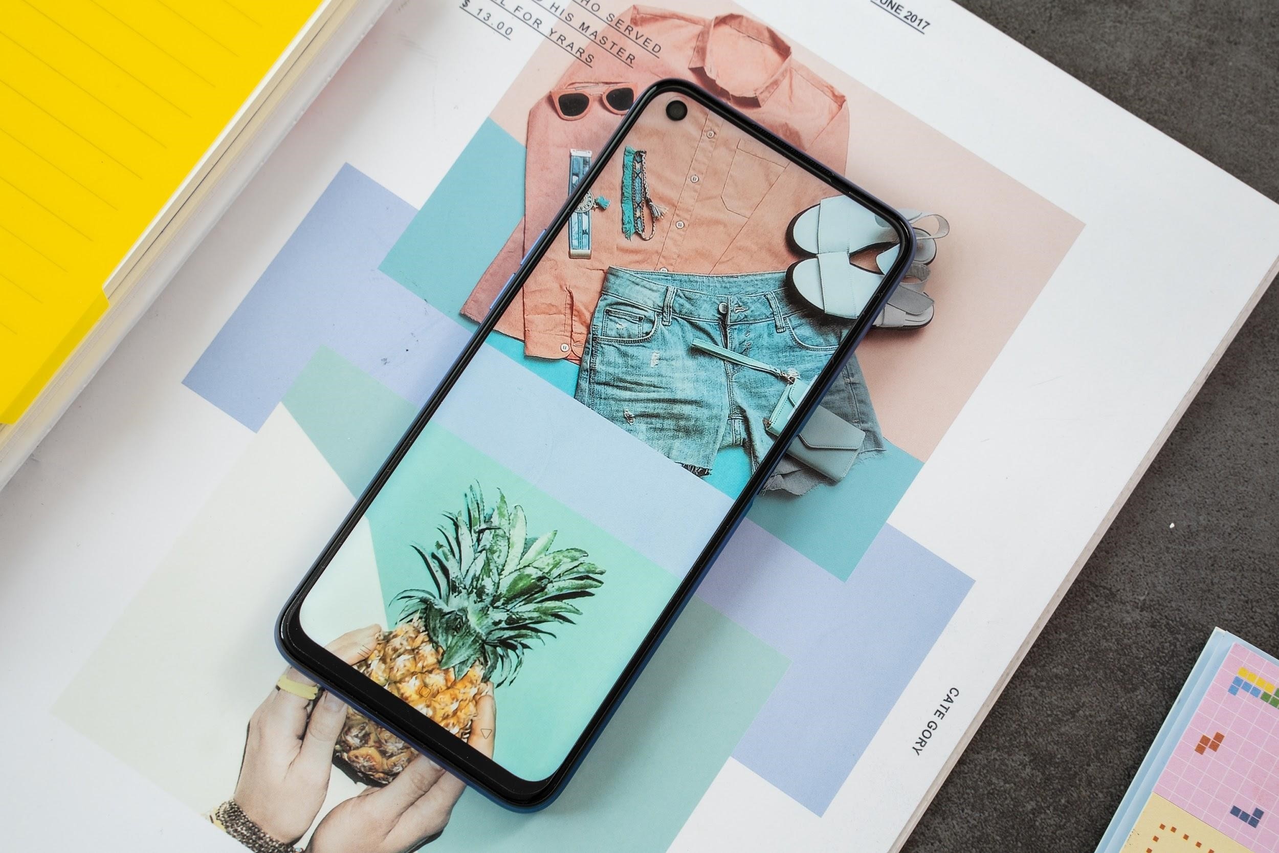 Realme 6 - smartphone duoi 6 trieu dong so huu man hinh tan so 90 Hz hinh anh