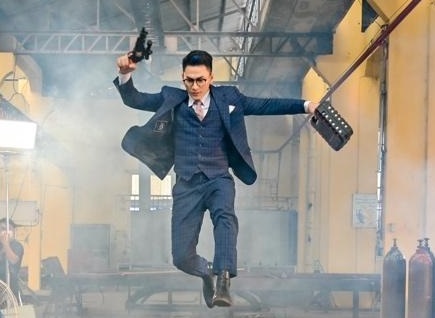 Isaac van lich lam du dien canh danh dam trong 'Vu khi toi thuong' hinh anh