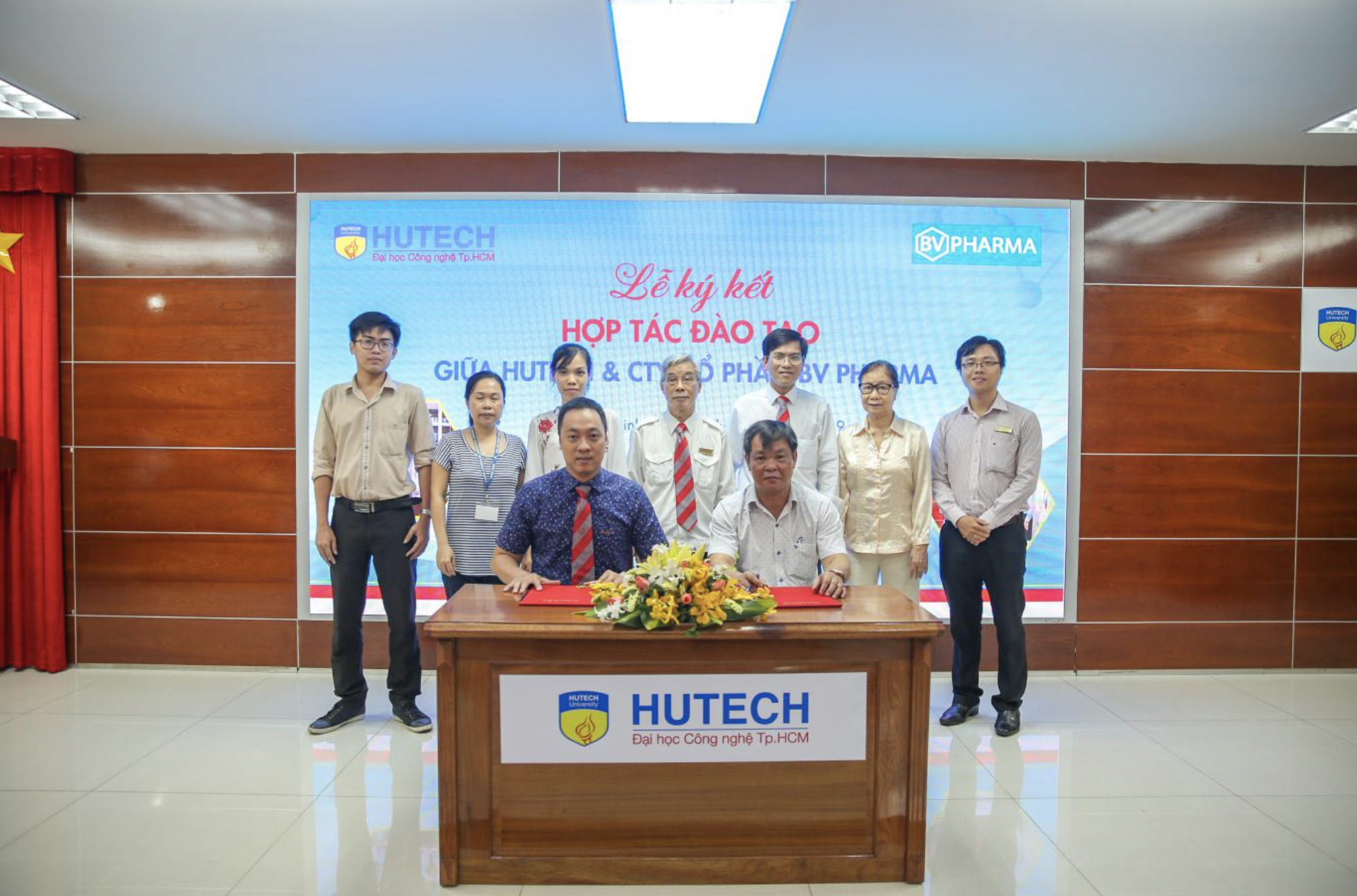 Hutech anh 3