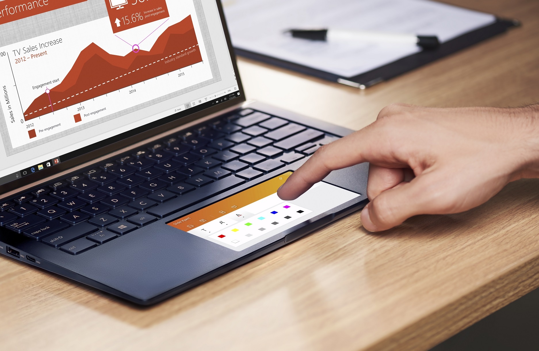 Laptop Asus zenbook touchpad cam ung anh 3