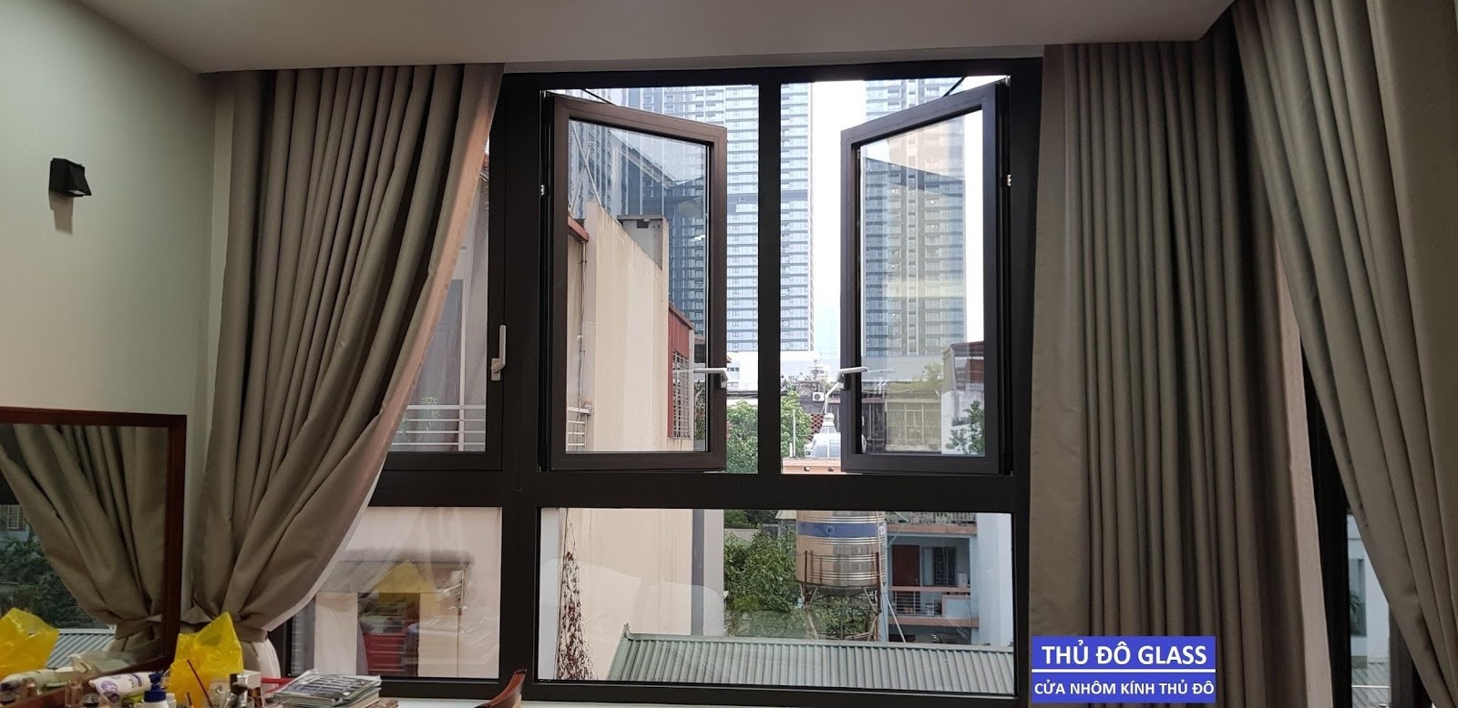 Cua nhom Xingfa anh 2