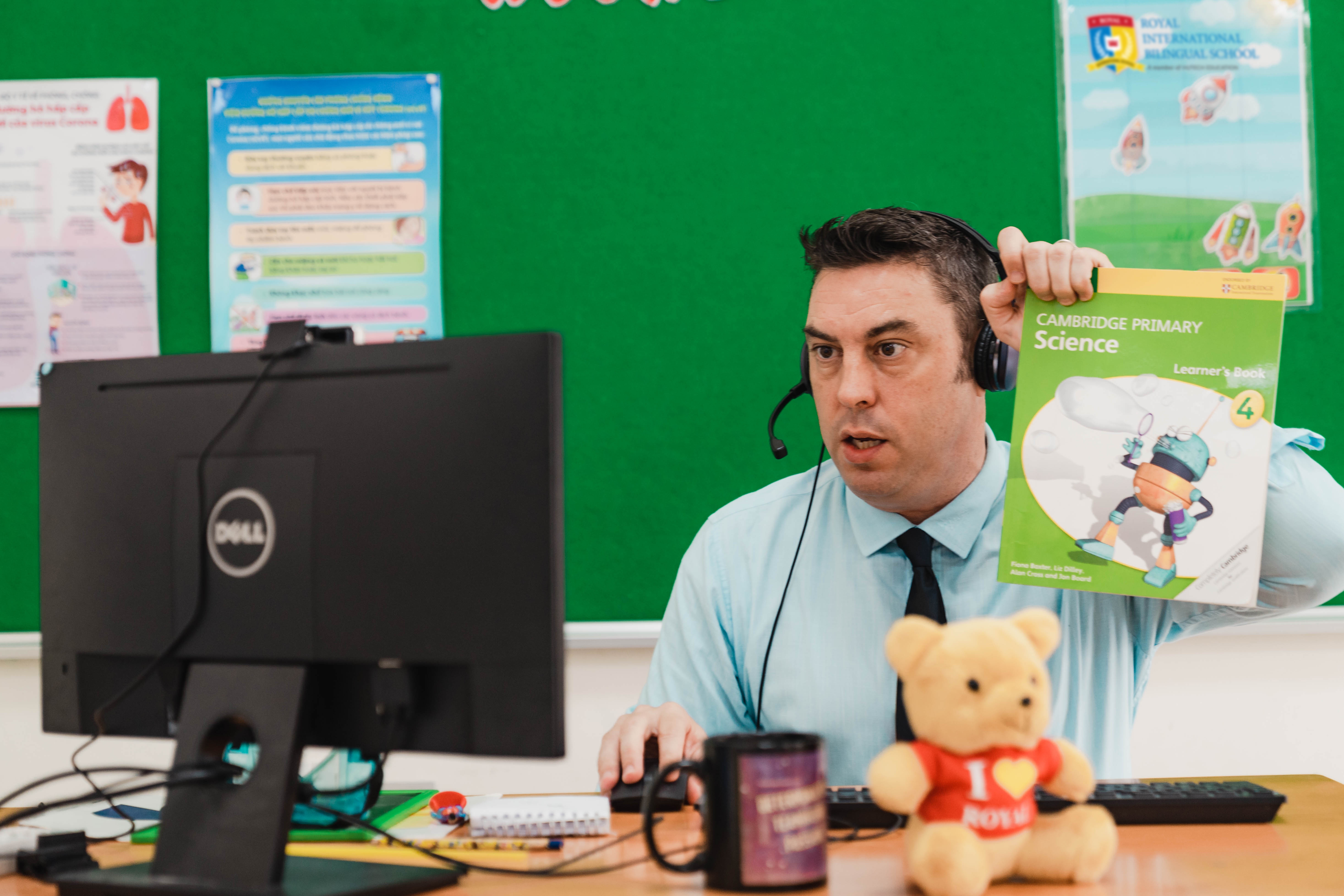 Truong song ngu Hoang Gia anh 2