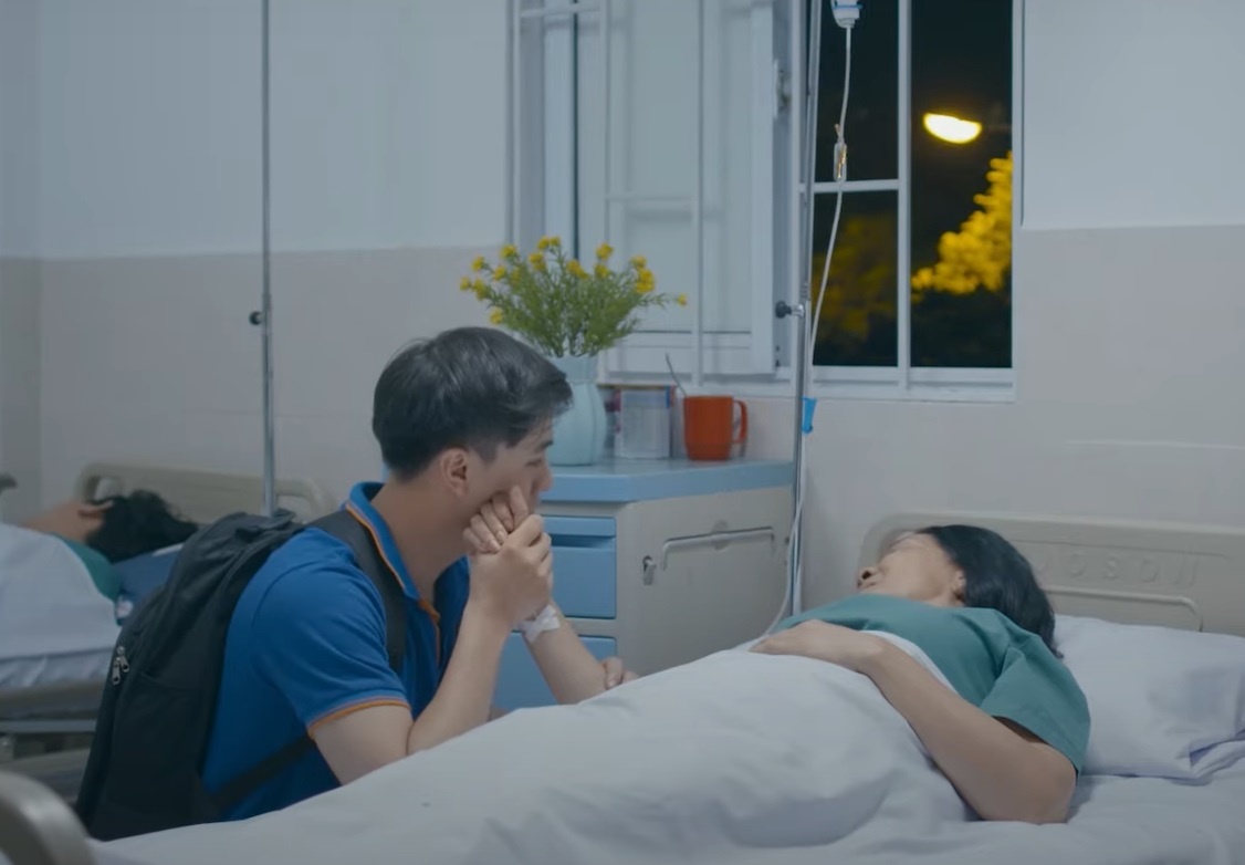 Phim ngan cam dong ve nguoi me mat con hinh anh