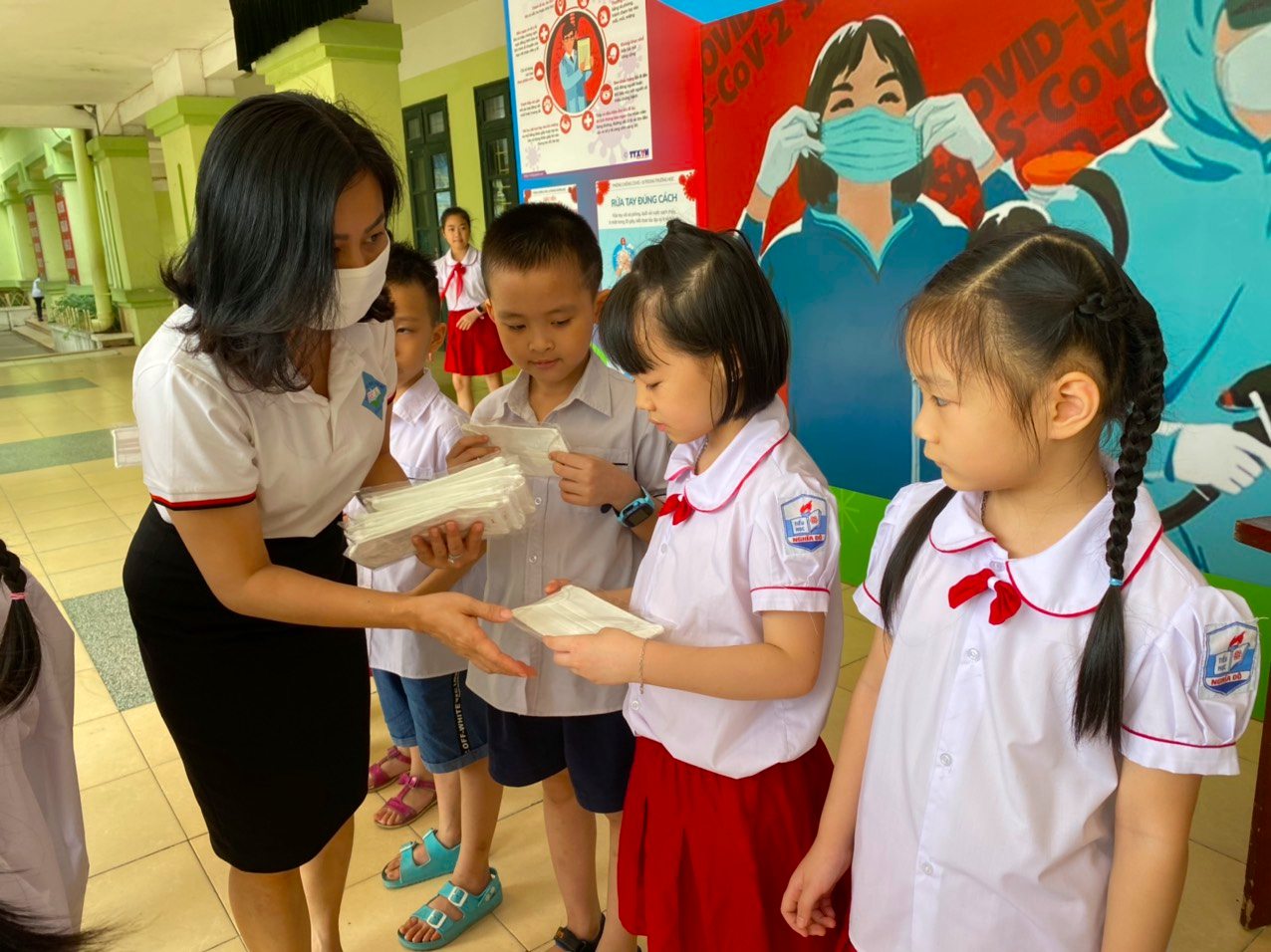 Cong ty TNHH Thuong mai va Dich vu Ban Mai anh 3