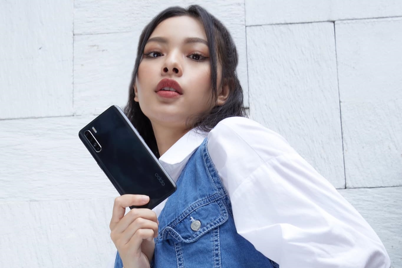 Oppo Reno3 co gi ‘hap dan’ nguoi lam nghe thuat? hinh anh