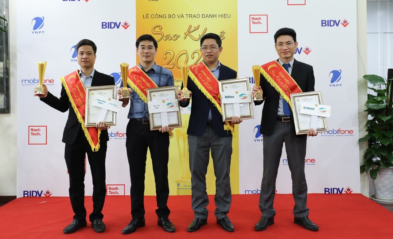 Viettel dan dau 'Sao Khue 2020' voi 21 san pham dat giai hinh anh