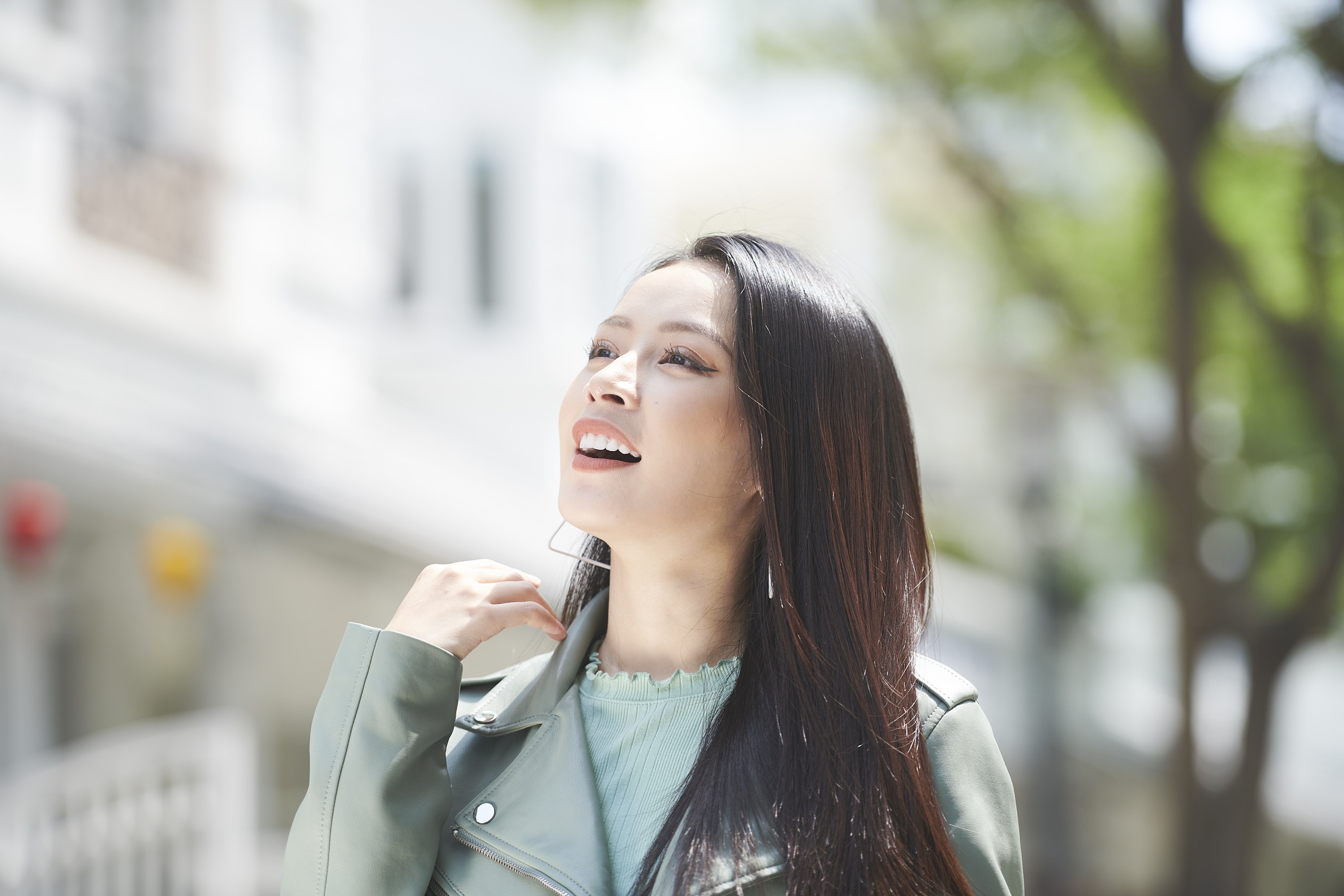 Lan Ngoc, Chi Pu va dan sao Viet truyen cam hung kham pha 'chat rieng' hinh anh