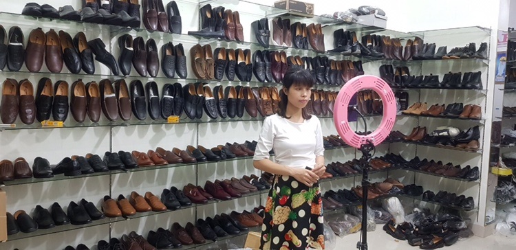 livestream ban hang anh 2