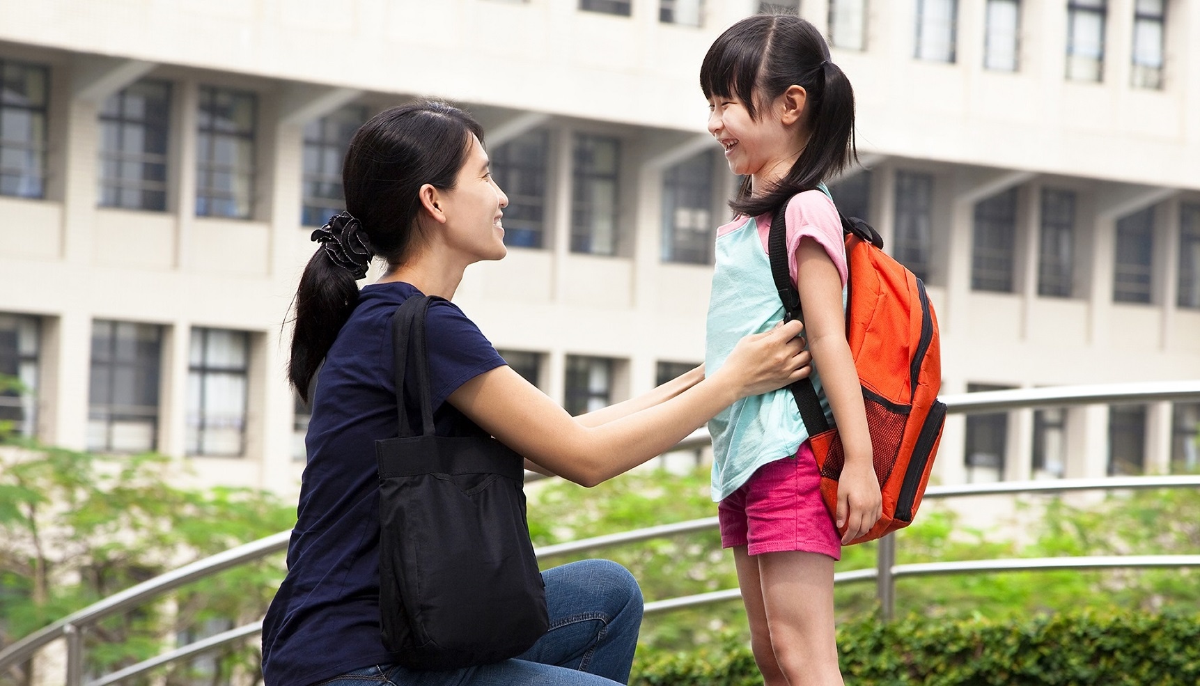 Dau la 'ao giap' giup tre khoe manh den truong sau dich? hinh anh