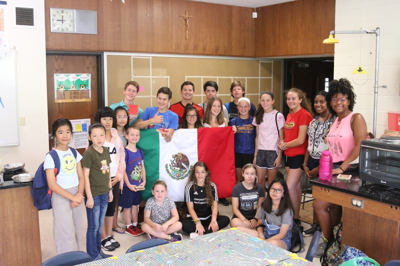 Pho thong lien cap Olympia anh 4