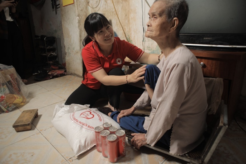 'Cam on nhung anh hung tham lang' va hanh trinh lan toa yeu thuong hinh anh