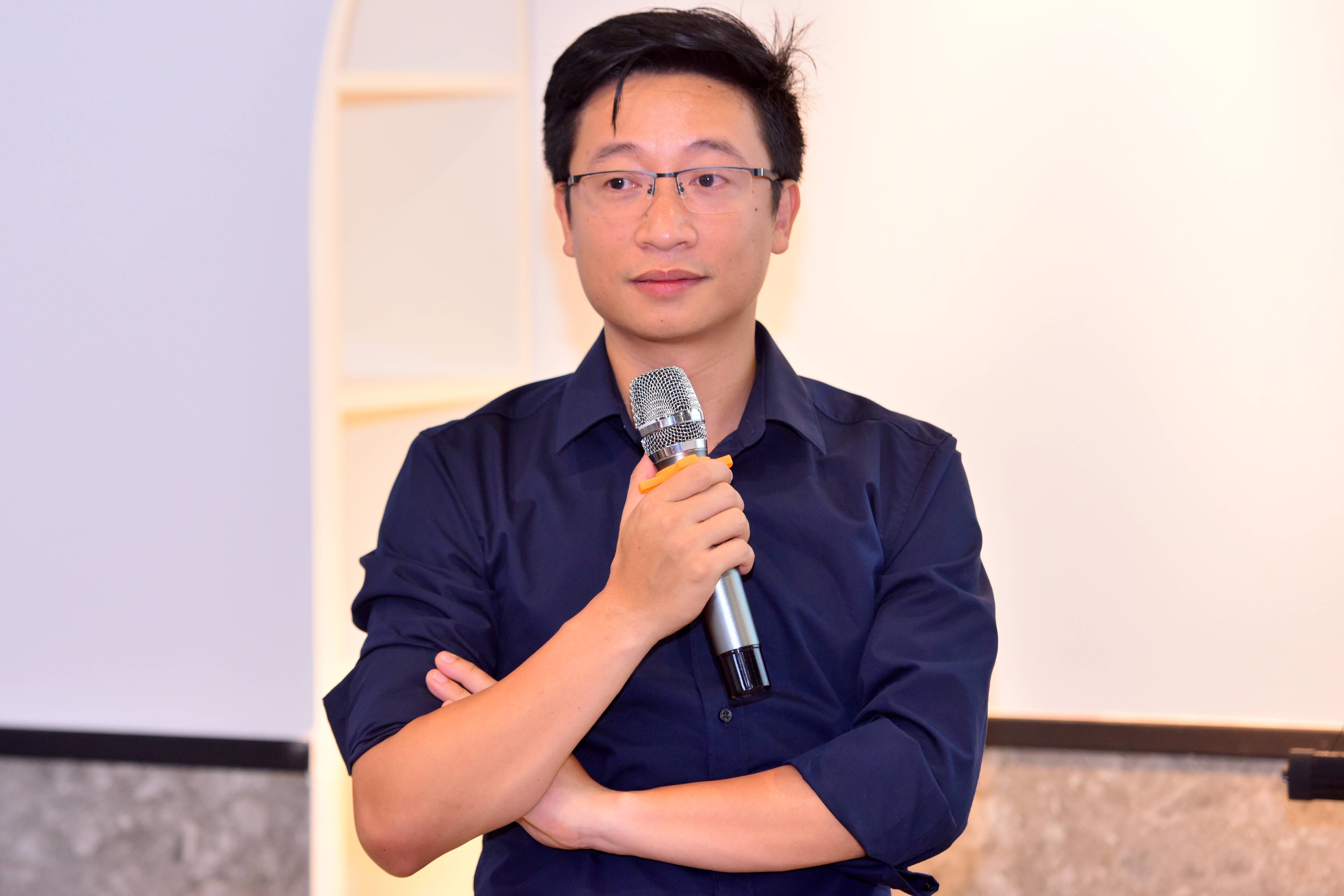 'Influencer da den luc phai chung minh nang luc thuc su' hinh anh