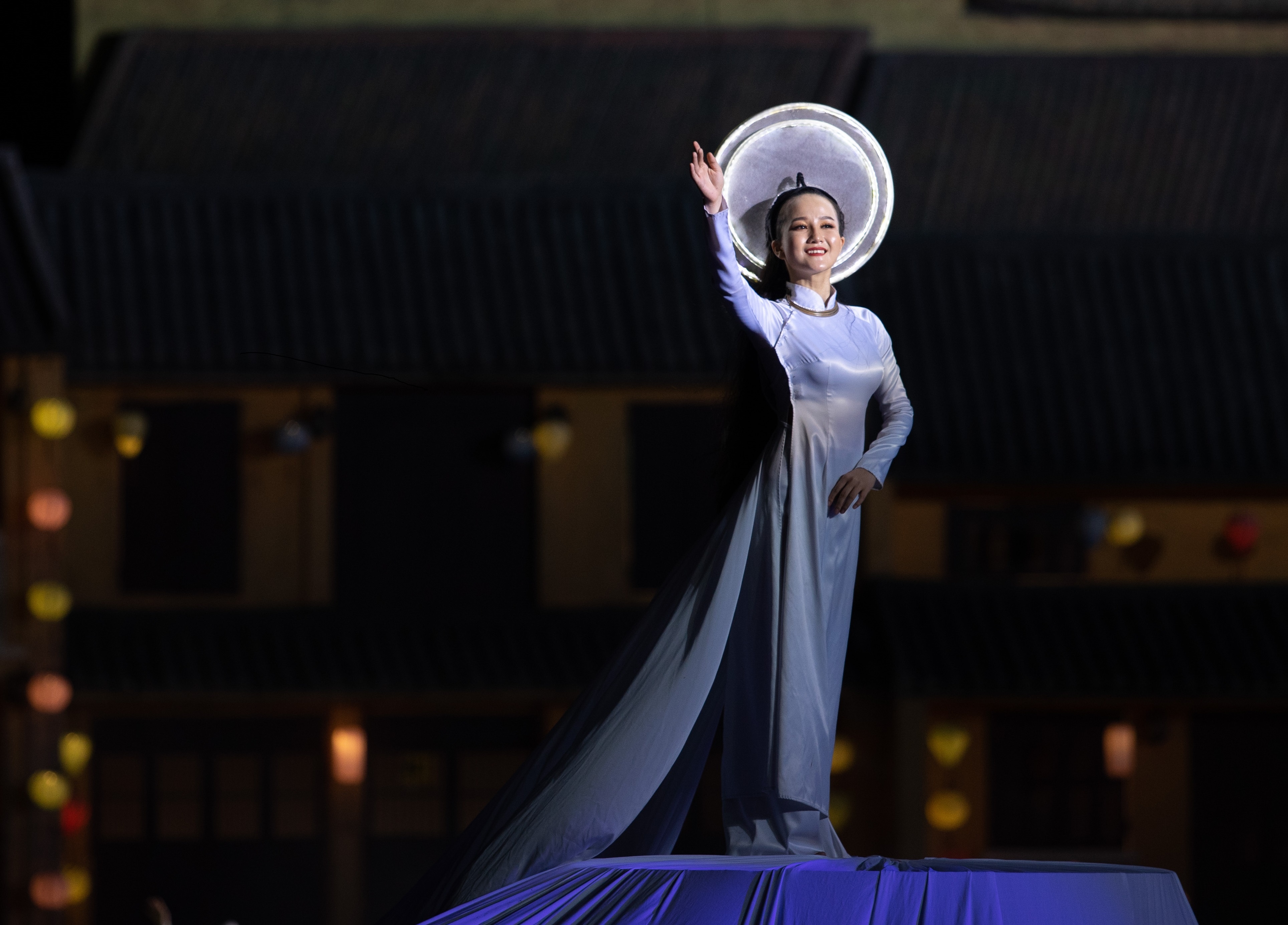 Show dien thuc canh 'Ky uc Hoi An' man nhan ngay tro lai hinh anh