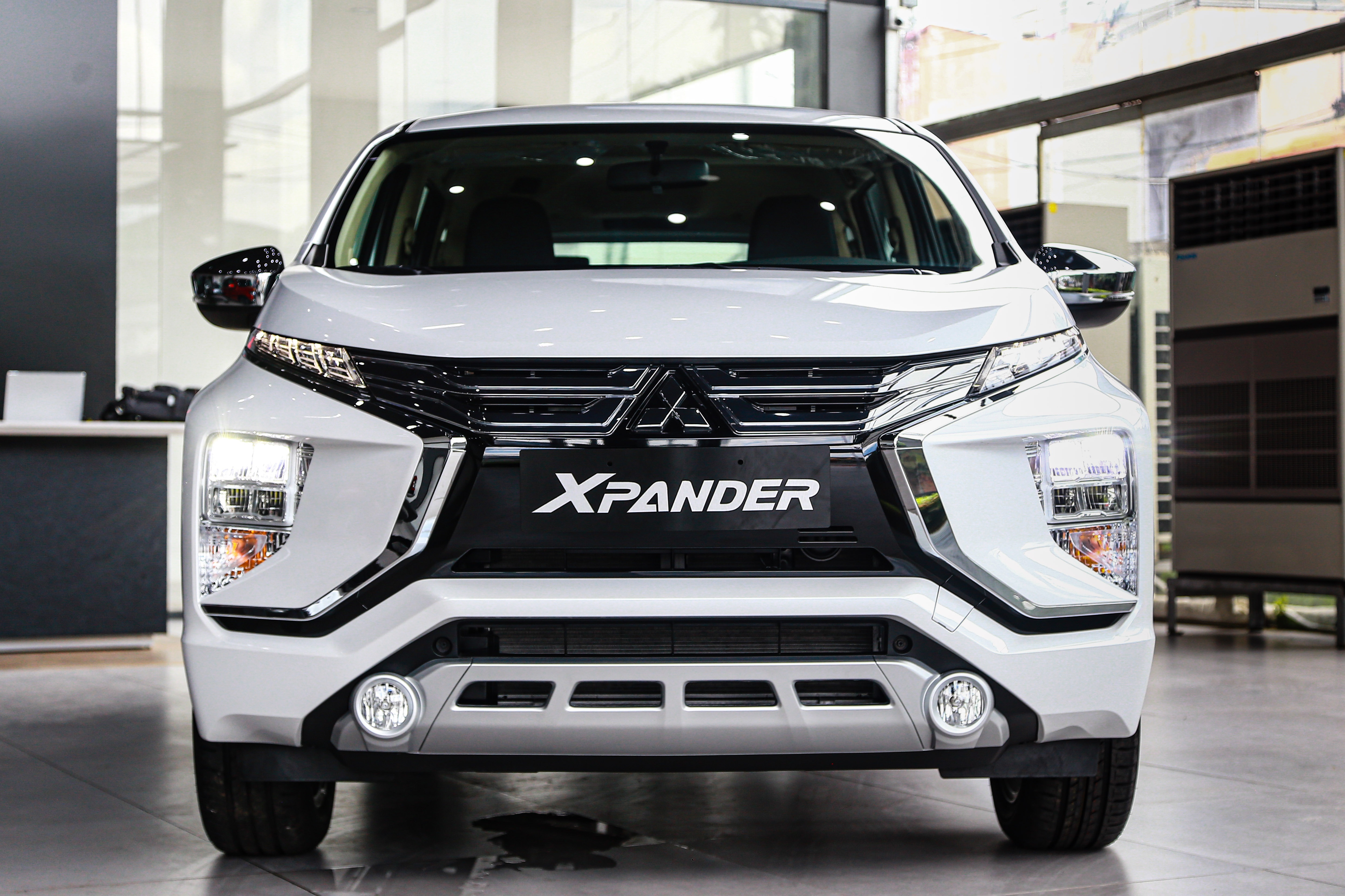 Cam nhan nhanh Mitsubishi Xpander 2020 vua ra mat tai Viet Nam hinh anh