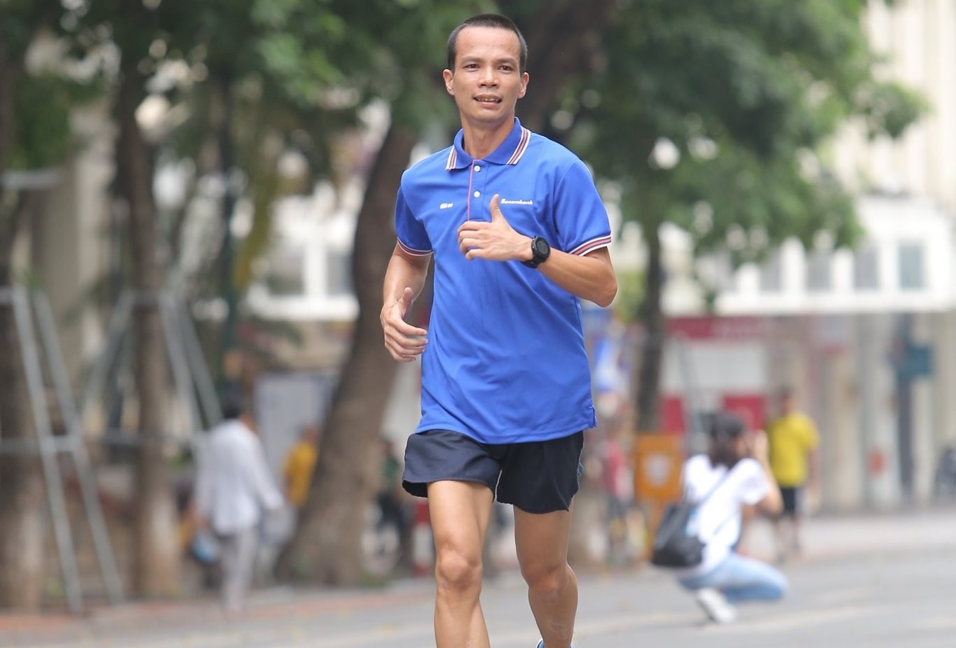 Sacombank to chuc giai chay truc tuyen huong ung 'Ngay khong tien mat' hinh anh