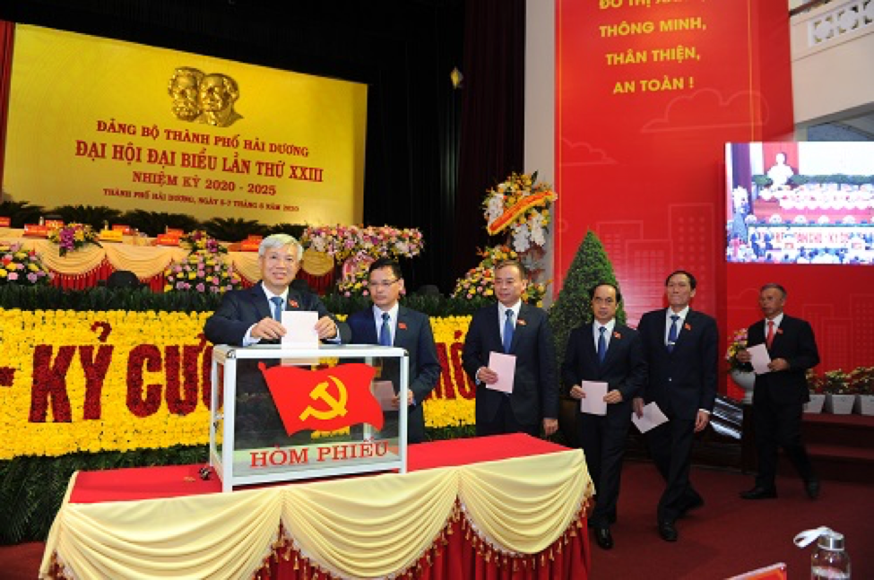 Đại hội Đảng bộ ảnh 2 Dai hoi Dang bo anh 2