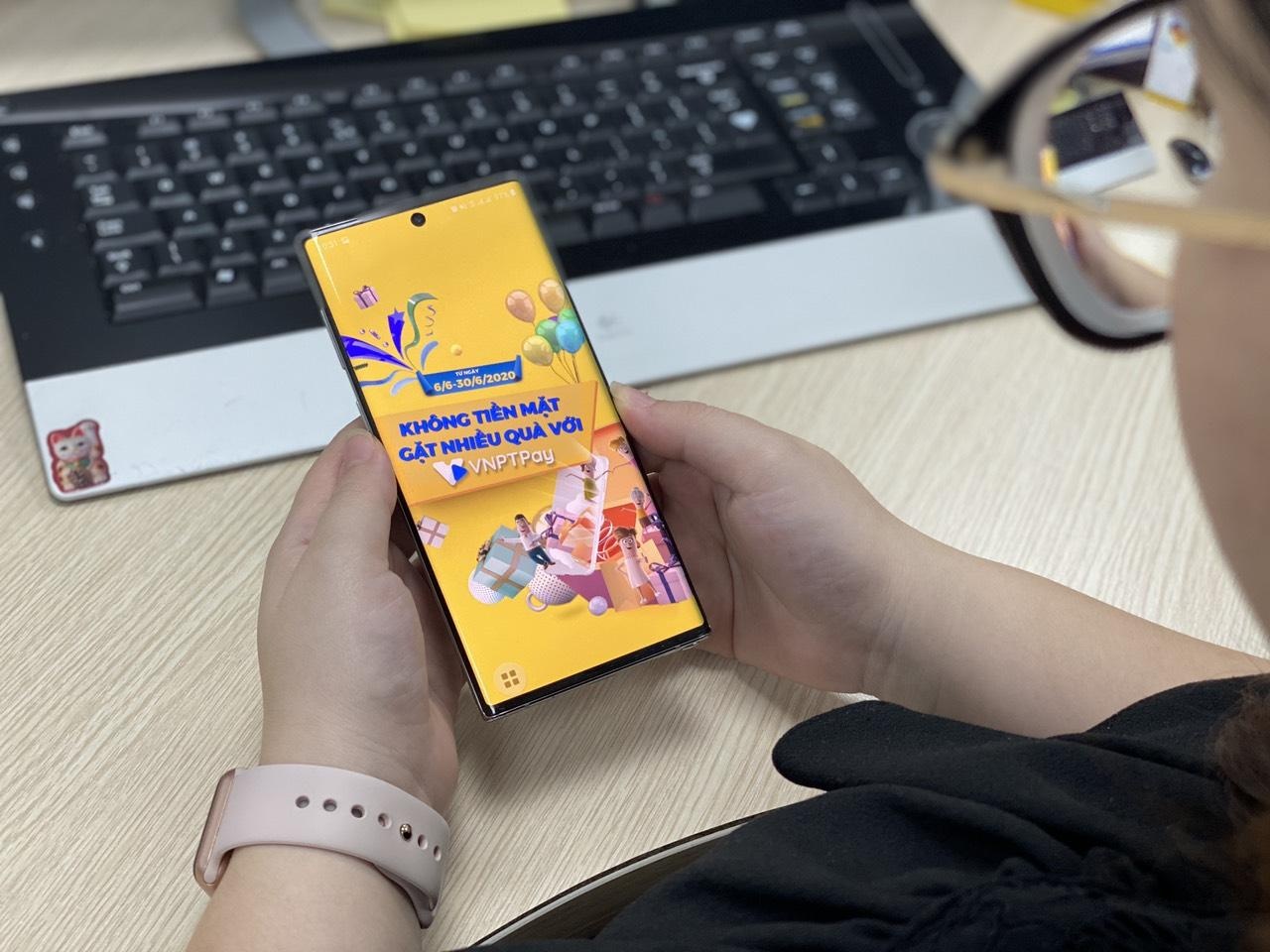 Ngay khong tien mat anh 2