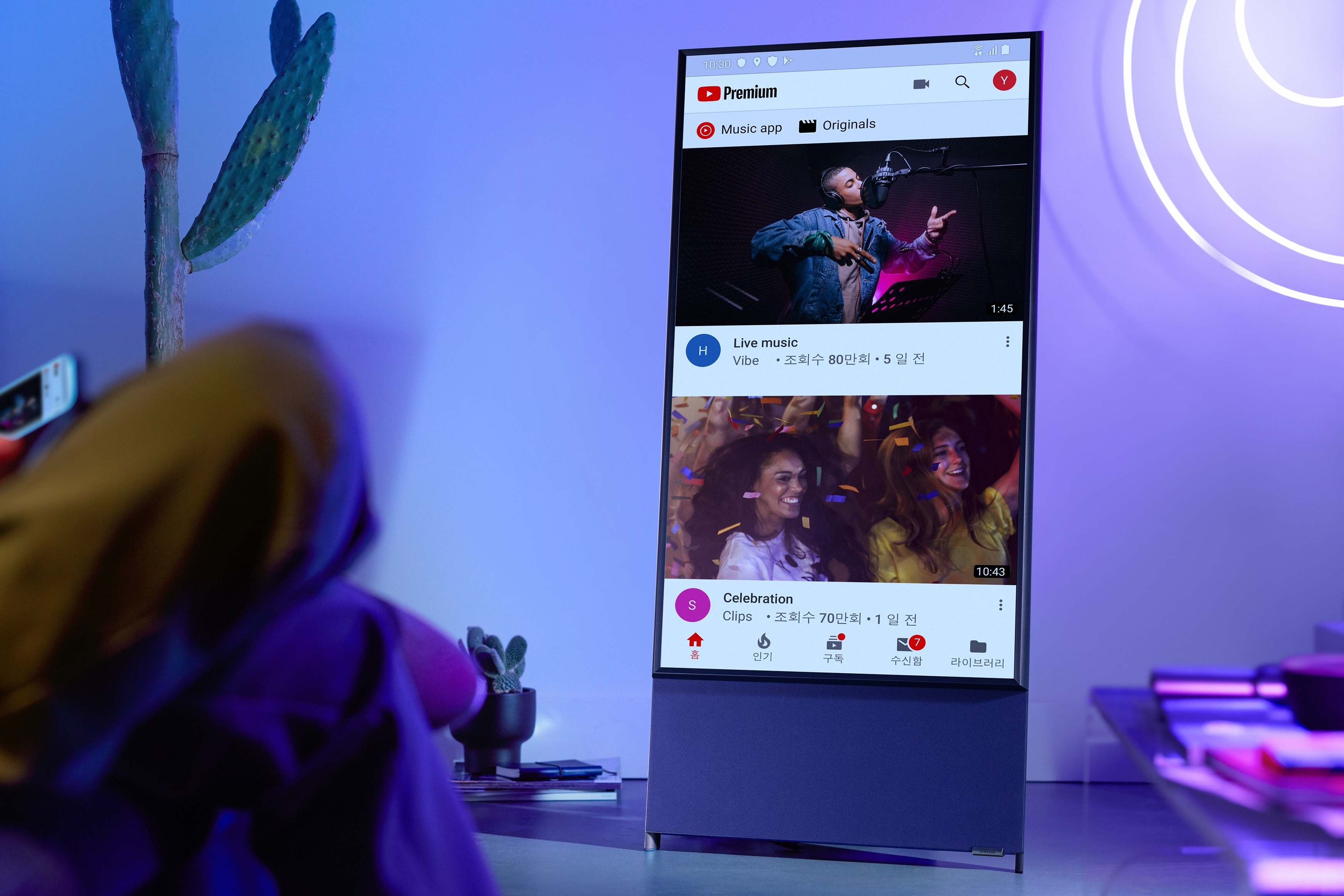 Cach Samsung sang tao TV man hinh doc The Sero hinh anh