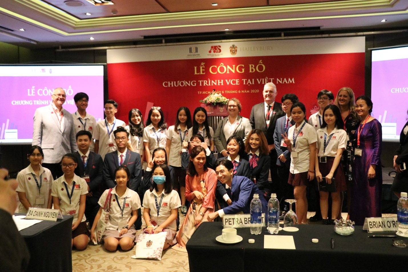 chương trình VCE ảnh 3 chuong trinh VCE anh 3