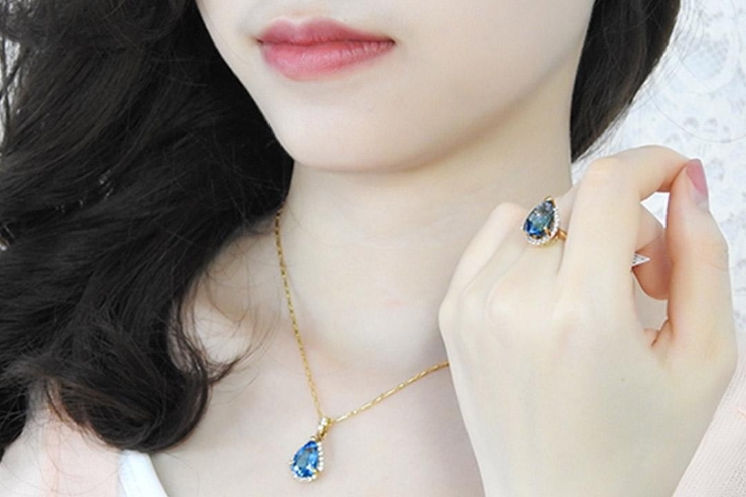 Thuong hieu trang suc Em Va Toi tung uu dai kep dip sinh nhat 7 tuoi hinh anh