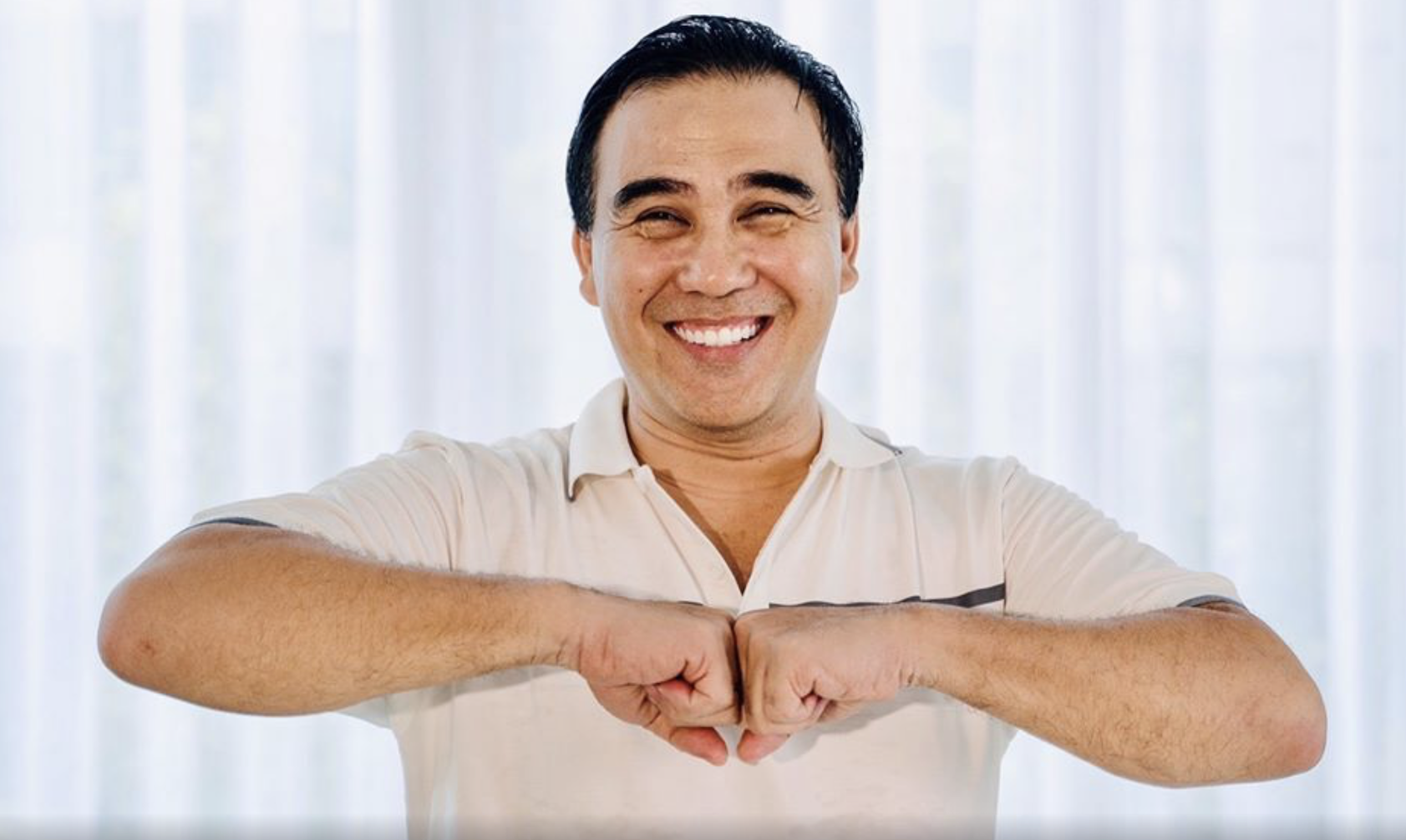 Nguoi noi tieng ke chuyen vuot kho, tim lai nang luong tich cuc hinh anh