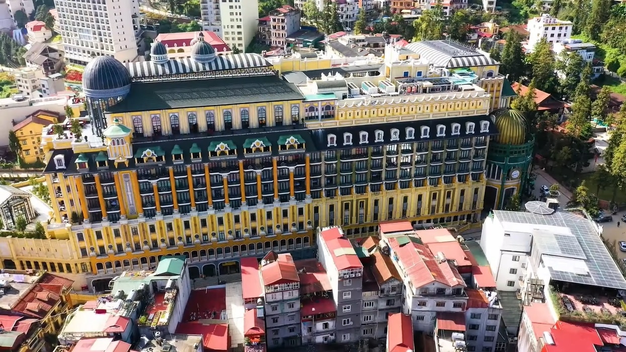 Ha Noi nang nong, tin do xe dich ru nhau len Sa Pa giai nhiet hinh anh