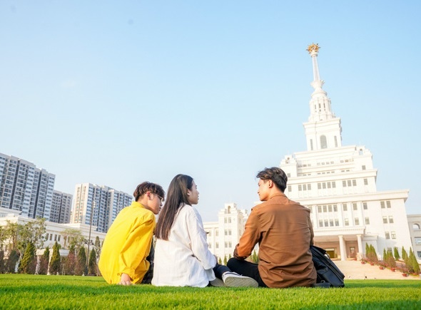 Dai hoc VinUni tuyen sinh nhu the nao? hinh anh