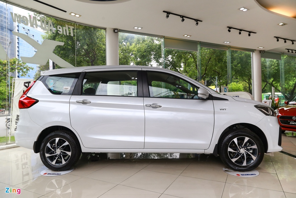 Toyota Avanza Premio cạnh tranh ra sao với Suzuki Ertiga ảnh 3 Toyota Avanza Premio canh tranh ra sao voi Suzuki Ertiga anh 3